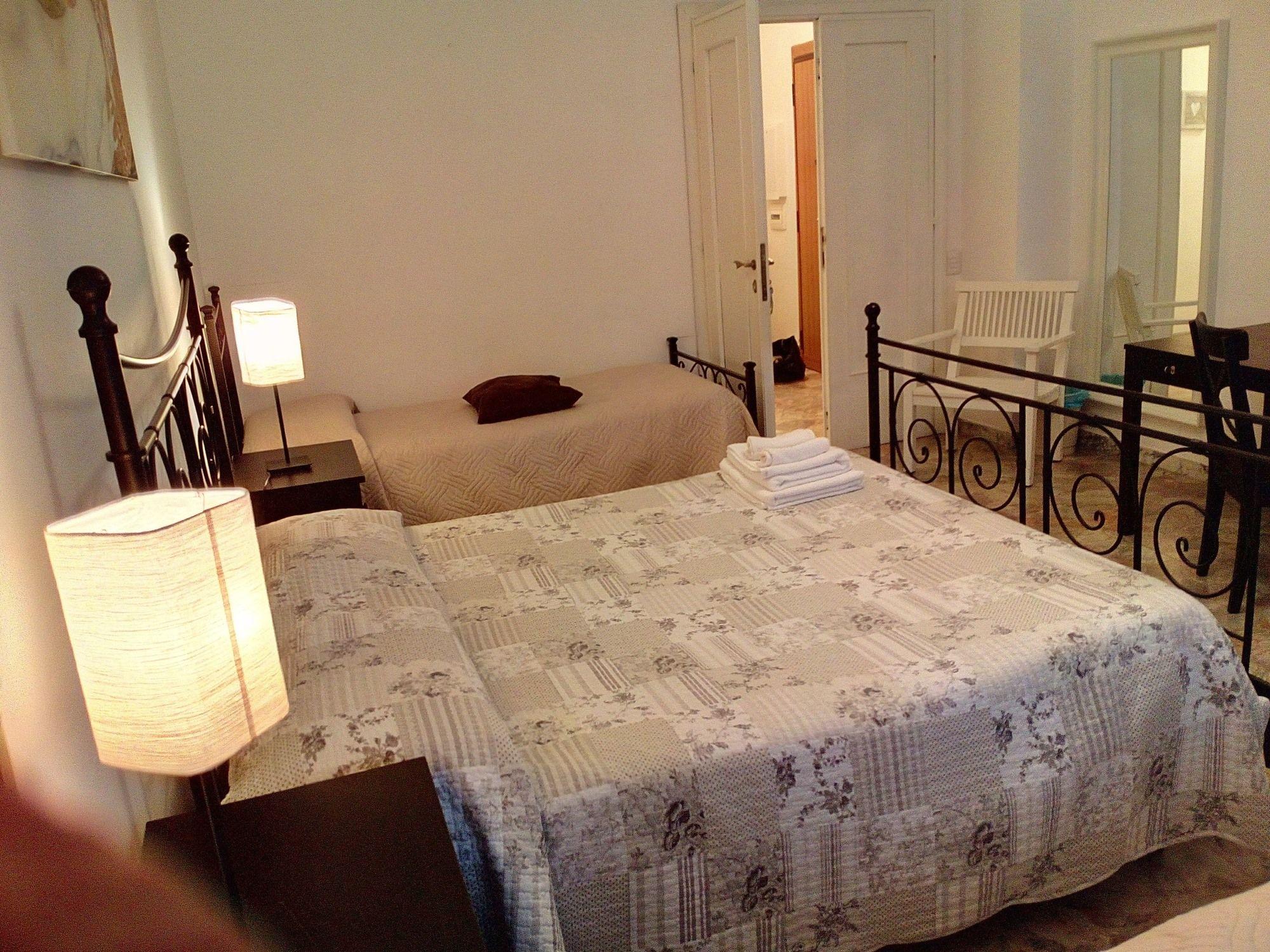 Sergio Tourist Rental Close Tiburtina Station Rome Bagian luar foto