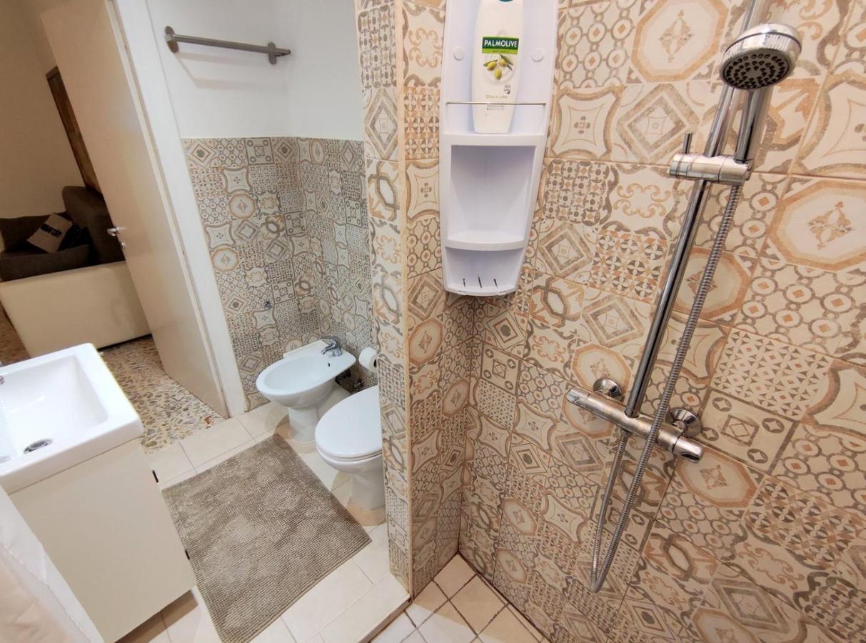 Sergio Tourist Rental Close Tiburtina Station Rome Bagian luar foto