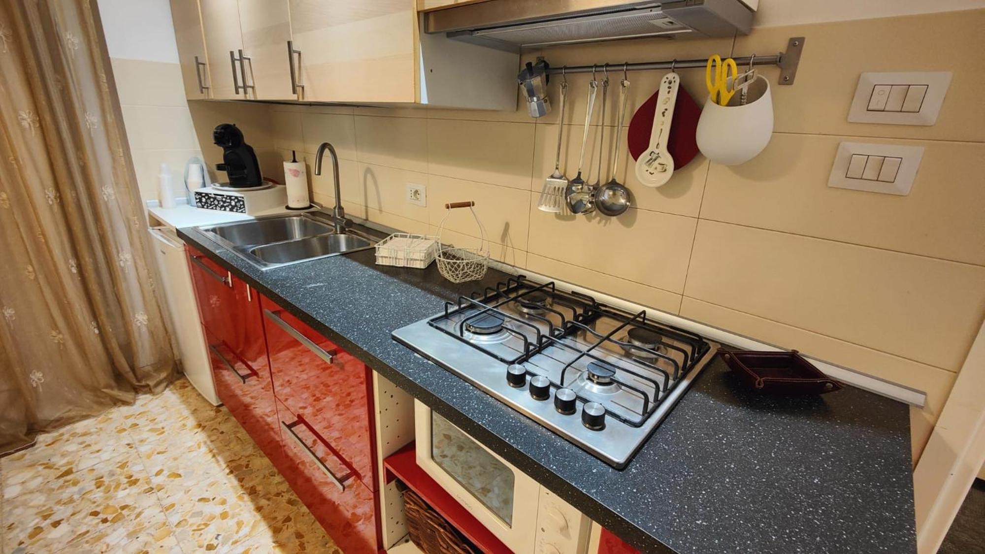 Sergio Tourist Rental Close Tiburtina Station Rome Bagian luar foto