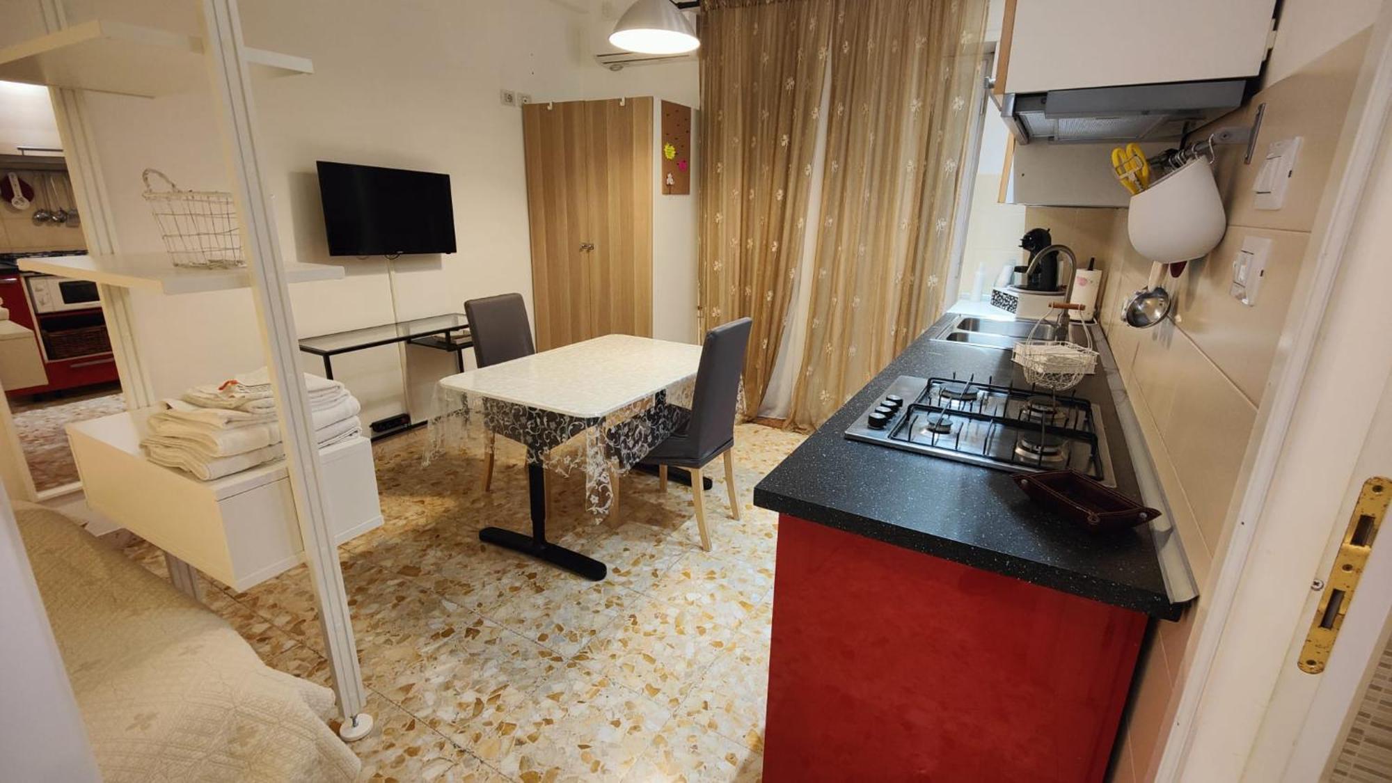 Sergio Tourist Rental Close Tiburtina Station Rome Bagian luar foto
