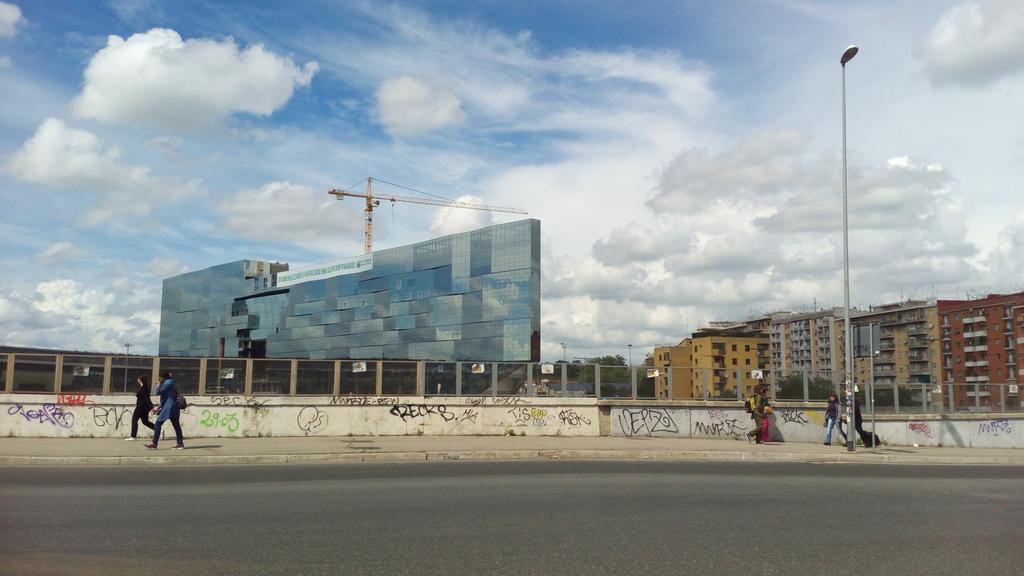 Sergio Tourist Rental Close Tiburtina Station Rome Bagian luar foto